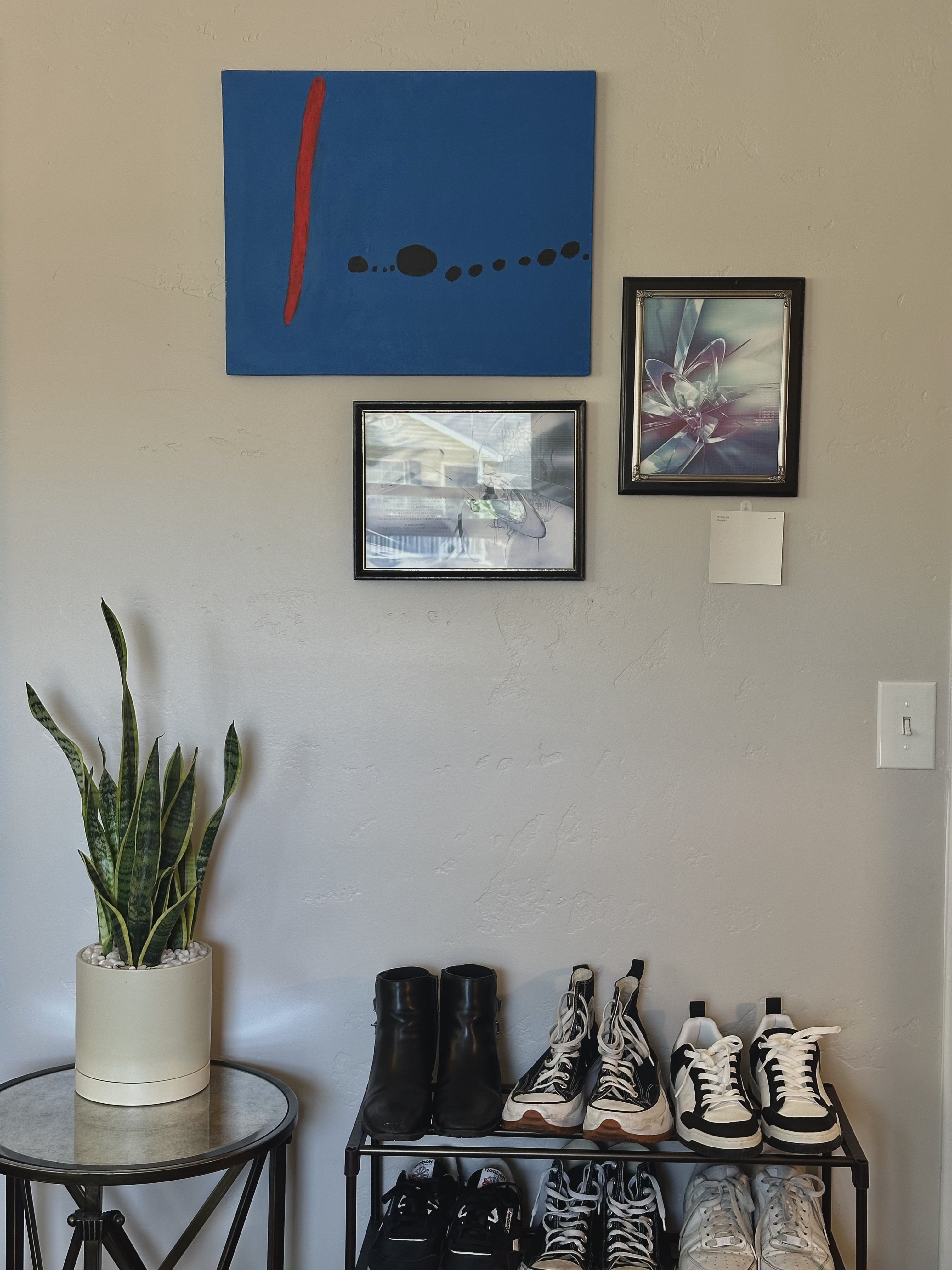 Wall art in Zoe's room